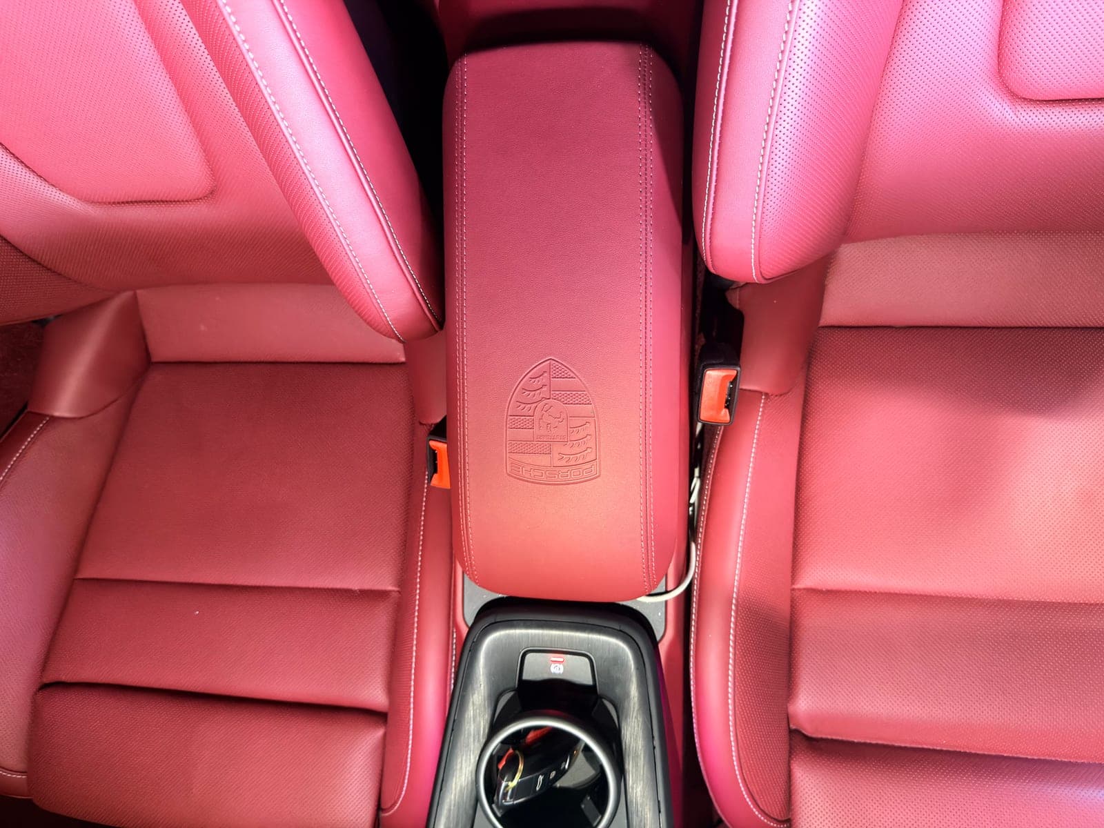 2026 Porsche 911 Carrera GTS — detail