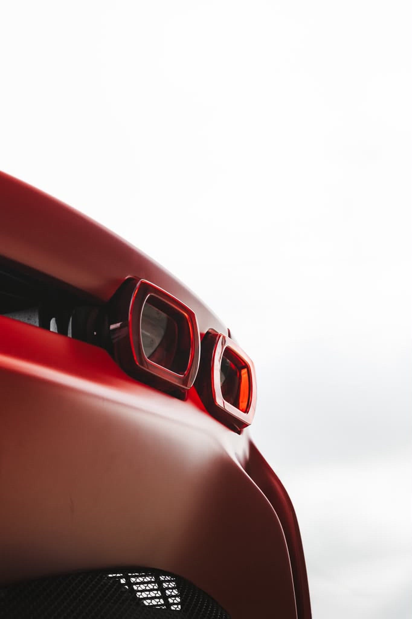 2026 Ferrari SF90 Spider — detail